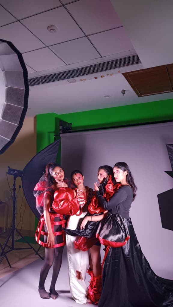 Behind the scenes image 3